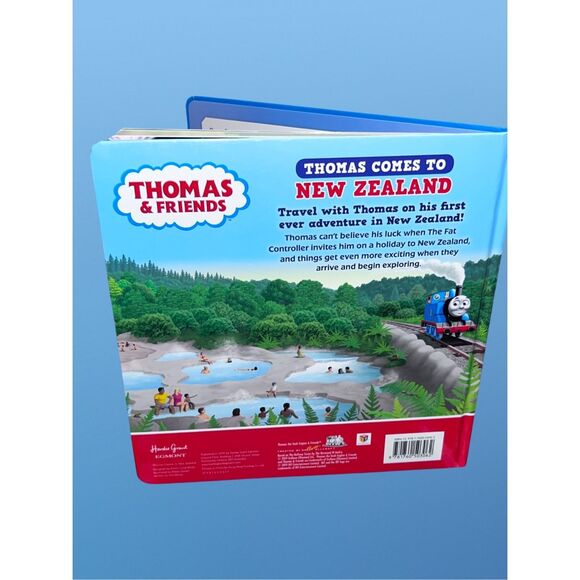 Rare 2019 Thomas Comes to New Zealand Hard Cover Book - Picture 2 of 4